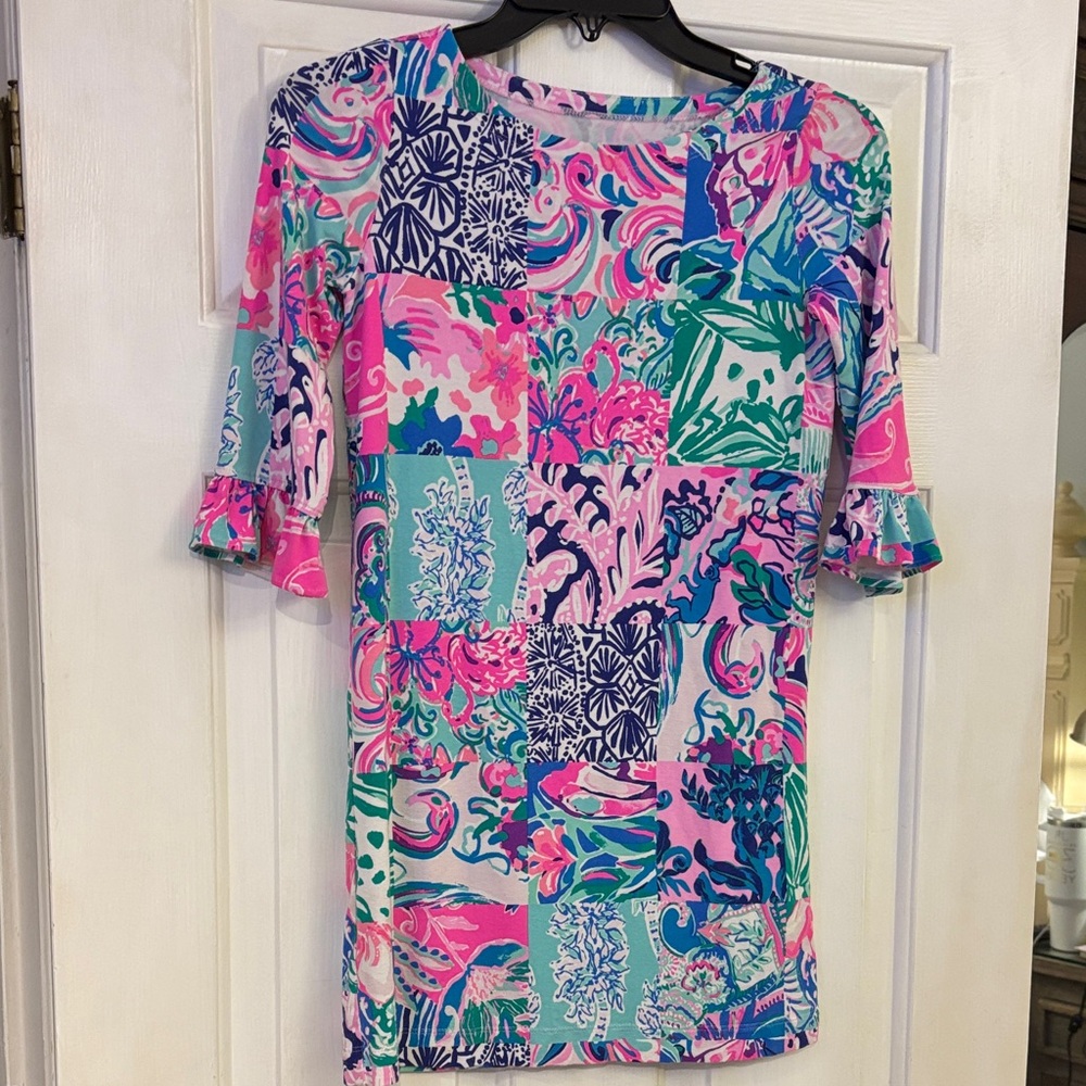 Lilly Pulitzer Swirl Print Dress in Pink and Blue. In like new condition